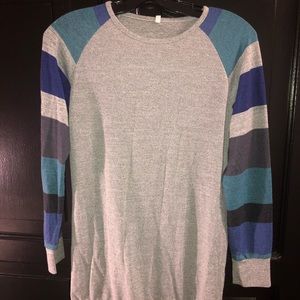 Super soft grey long sleeve shirt